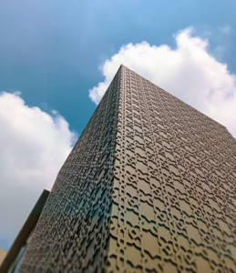 SHARIAH-COMPLIANT INVESTMENTSBinghatti Capital offers clients the opportunity to invest in its proprietary funds and also manages discretionary investment mandates, all in compliance with Shariah principles.